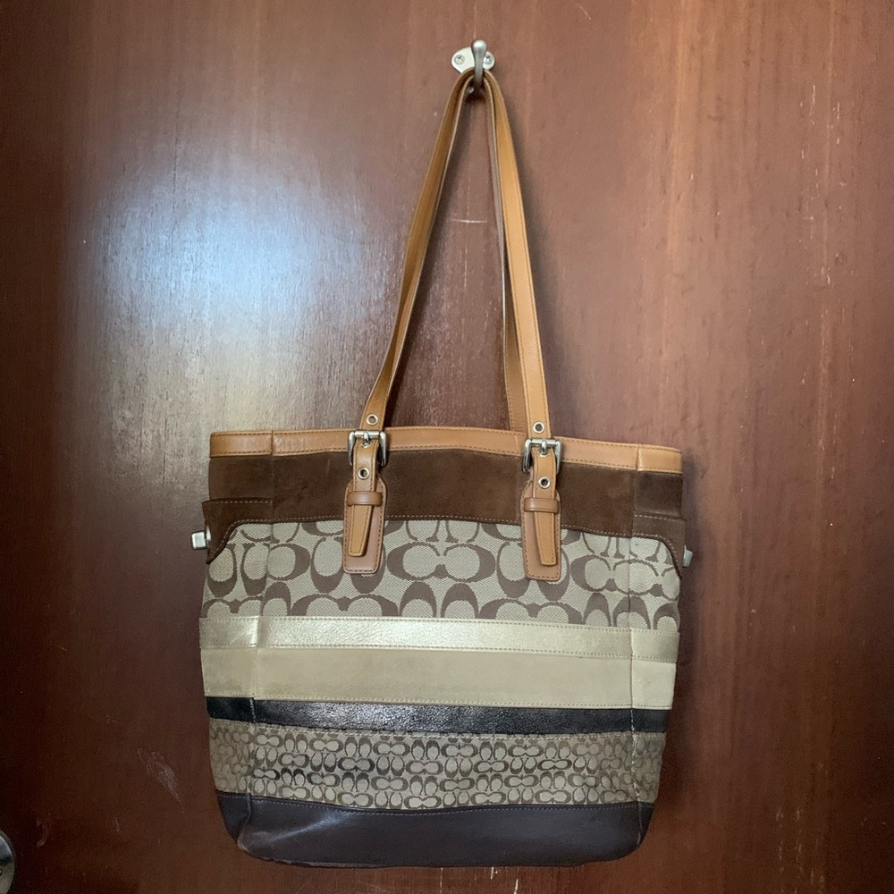 Shoulder vintage Coach purse